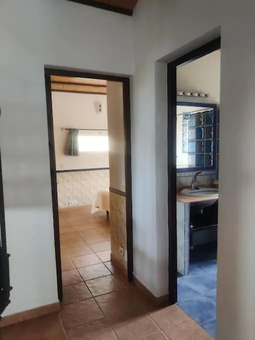 Villa Palmera, Sleeping 6, Sea View, Arenas  0*, Arenas (Malaga) Spain